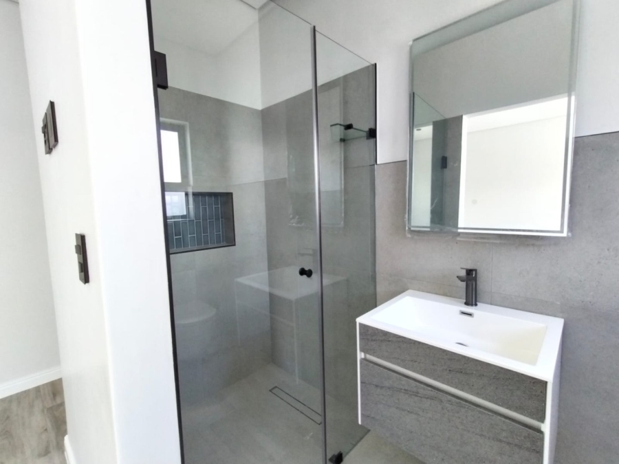 4 Bedroom Property for Sale in Sandown Western Cape